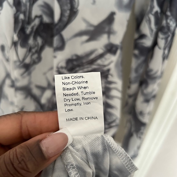 Shien Dragon Dress | Size: 0XL - Picture 5 of 5